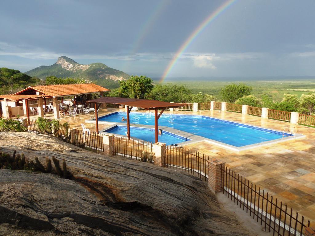 Quixadá Fazenda Hotel Pedra Dos Ventos المظهر الخارجي الصورة